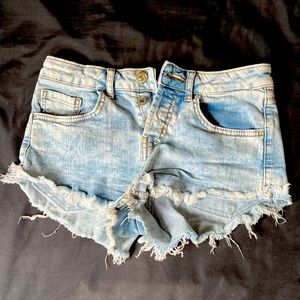 Forever 21 denim frayed shorts